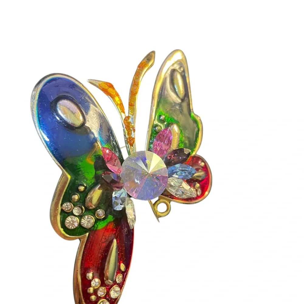 Bonitto vibrant butterfly